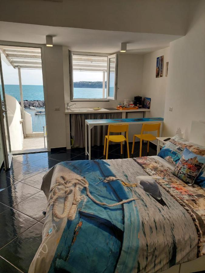 La Terrazza Di Maria Apartment Прочида Екстериор снимка